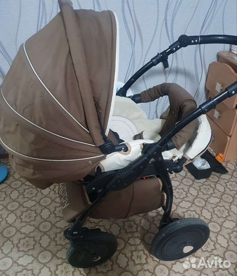 Коляска Tutis zippy