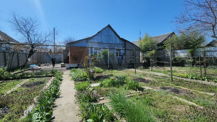 Дом 80 м² на участке 5 сот.