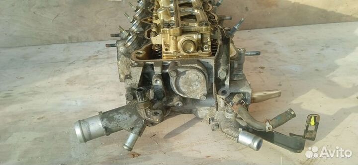 Головка блока гбц Honda R20A2