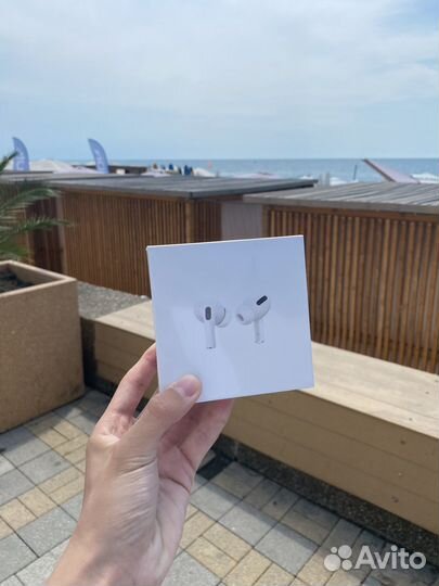 Наушники AirPods Pro