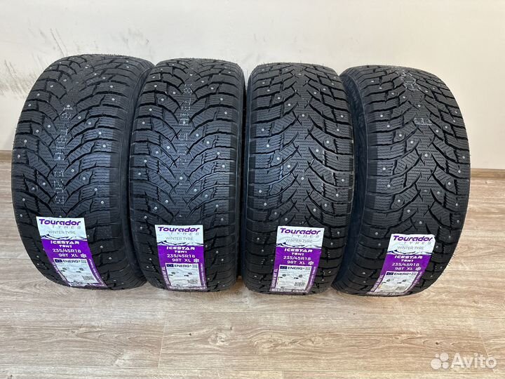 Tourador Ice Star TSW1 235/45 R18 96T