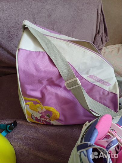 Роликовые коньки с защитой для девочки