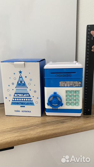 Сейф-копилка игрушка