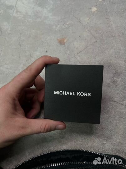 Michael Kors Hudson