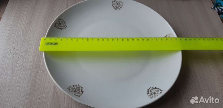 Тарелки разные