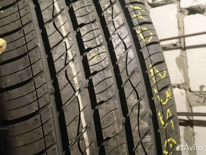 Kumho Grugen Premium 235/65 R17