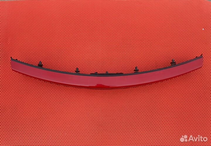 Фонарь стоп сигнала Dodge Intrepid 2