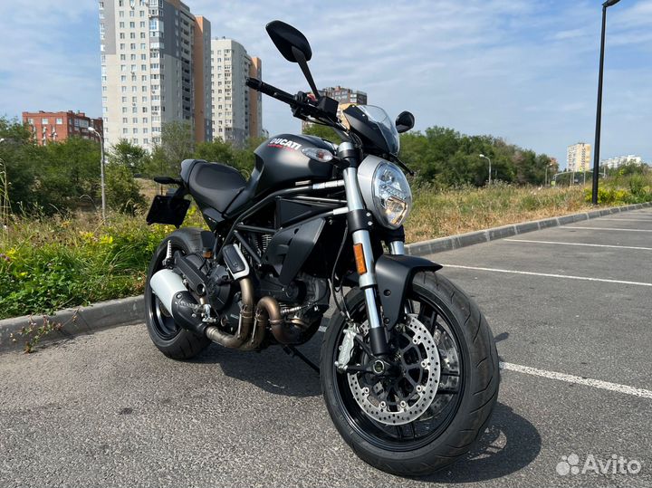 Ducati Monster 797+