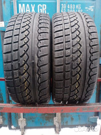 Yokohama AVS Winter V901 215/45 R17