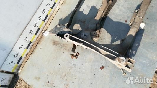 Балка подвески передняя lexus LS 4 (COL13LG01)