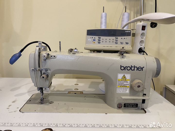 Швейная машина промышленная Brother