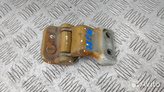 Петля двери распашной правой ford transit connect