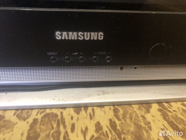 Телевизор samsung