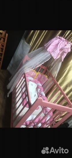 Детская кроватка