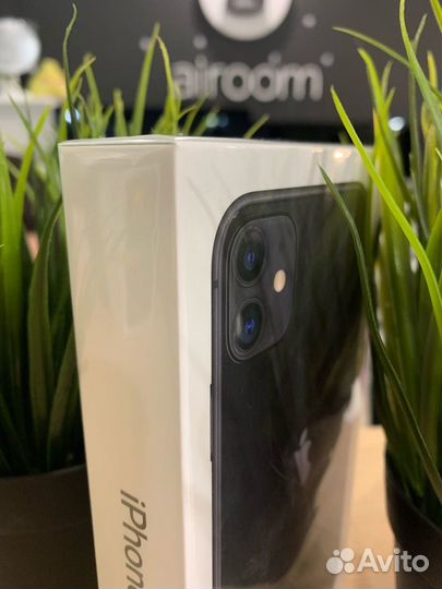 iPhone 11, 64 ГБ