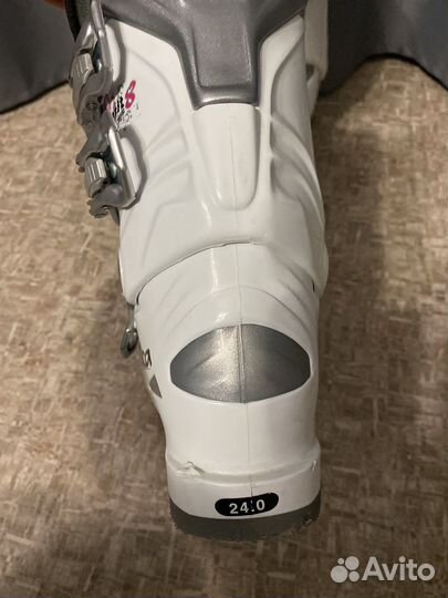 Горнолыжные ботинки