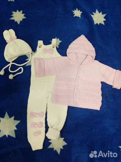 Вязаный комплект для девочки