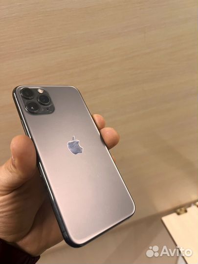 iPhone 11 Pro, 256 ГБ