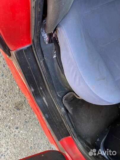 Накладки порогов BMW E36