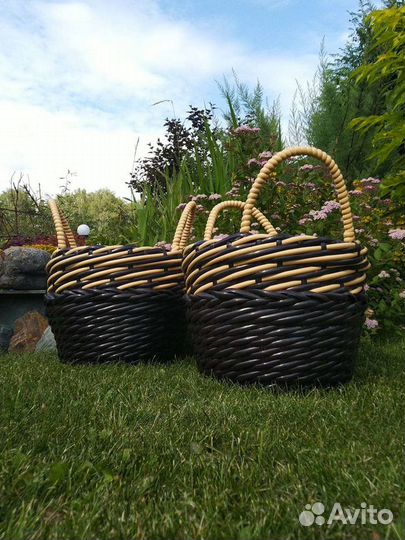 Кашпо из искусственного ротанга