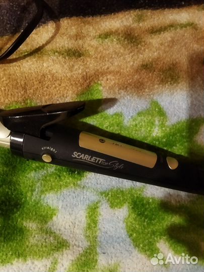 Продаю выпрямитель для волос