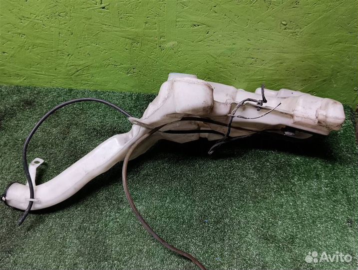 Бачок омывателя Toyota RAV4 A2 2002