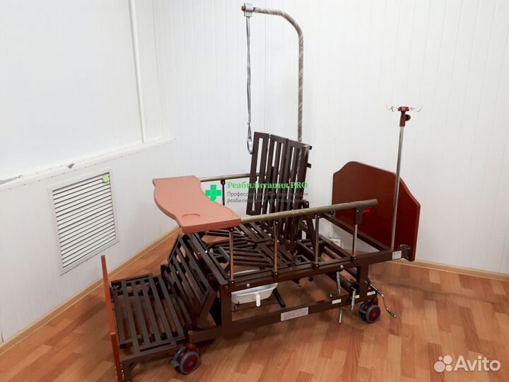 Кровать медицинская механическая для лежачих