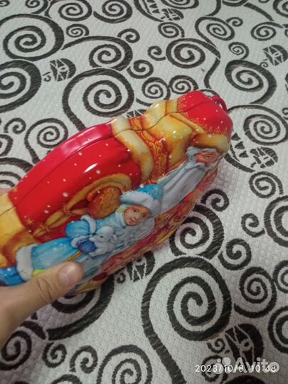 Коробка подарочная