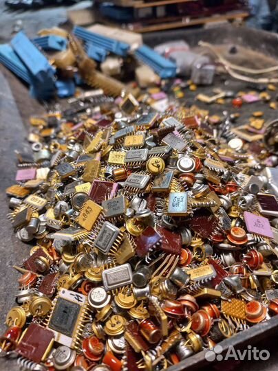 Радиодетали, платы, приборы