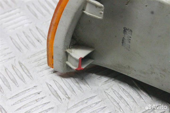 Указатель поворота правый Mitsubishi Libero 4G15