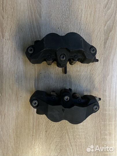 Тормозные суппорта Suzuki gsxr1000 K7