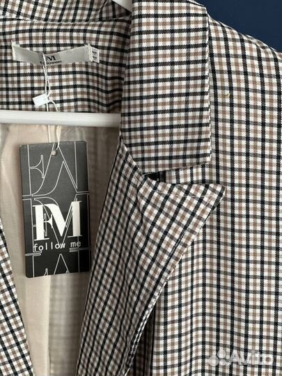 Костюм брючный женский