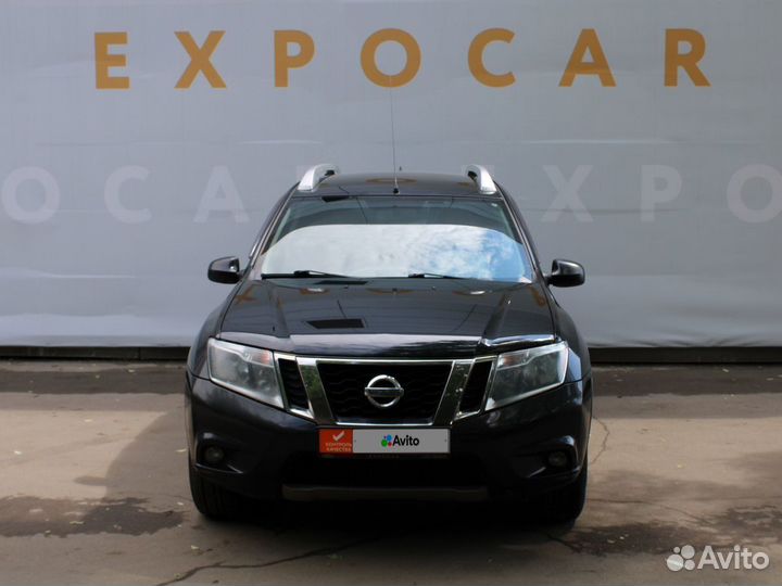 Nissan Terrano 2.0 AT, 2015, 218 962 км