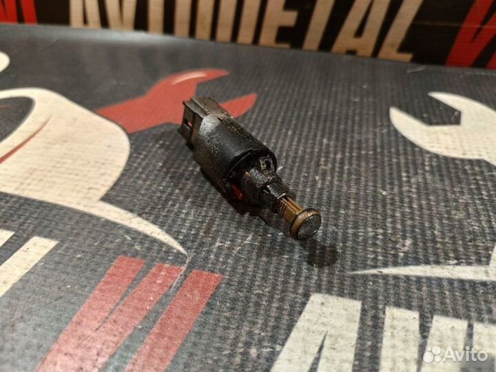 Датчик педали тормоза Peugeot 206 1 хэтчбек