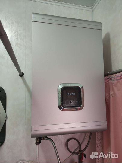 Водонагреватель аристон