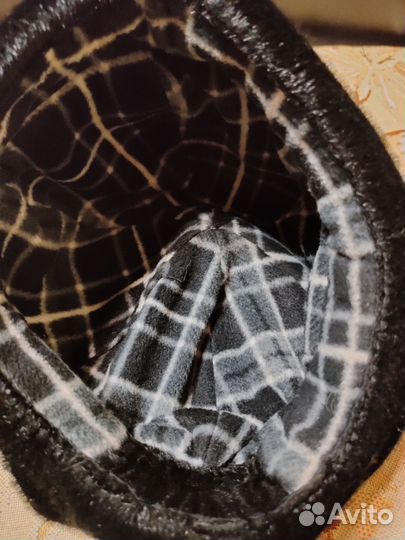 Шапка женская теплая отличное состояние