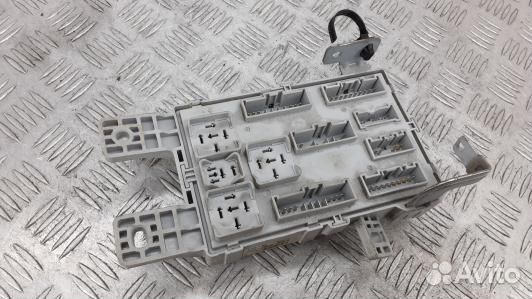 Блок предохранителей hyundai H1 (starex) 2 (DMA12M