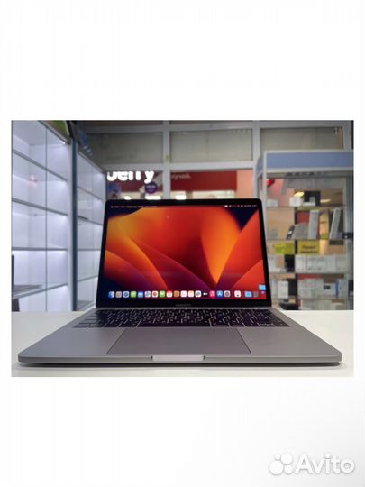 Apple macbook pro 13 2017 Intel Iris