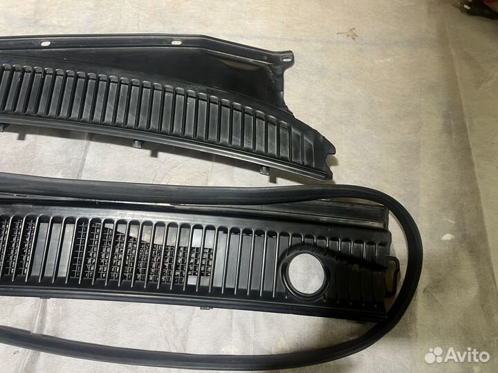 Жабо накладка Land Cruiser 100 \ lx470