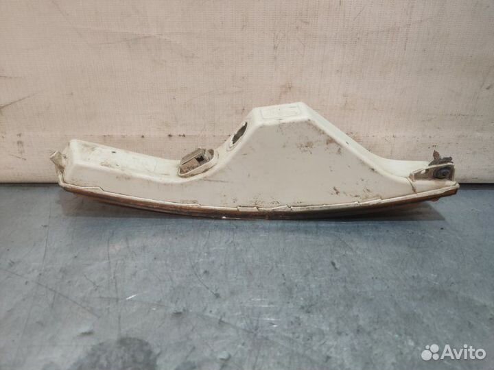 Поворотник левый Volkswagen Passat B6 BSE 2007