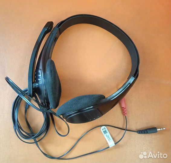 Проводная гарнитура Oklick HS-M150