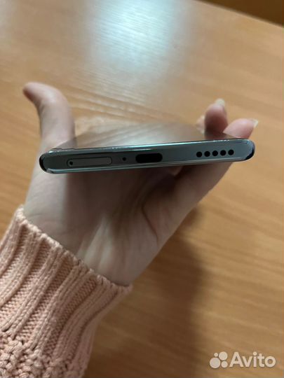 HONOR 70, 8/128 ГБ