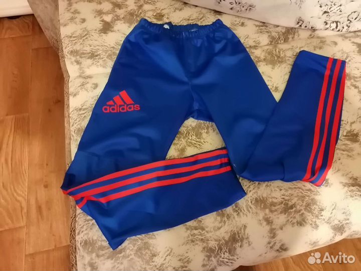 Лыжный разминочный костюм adidas
