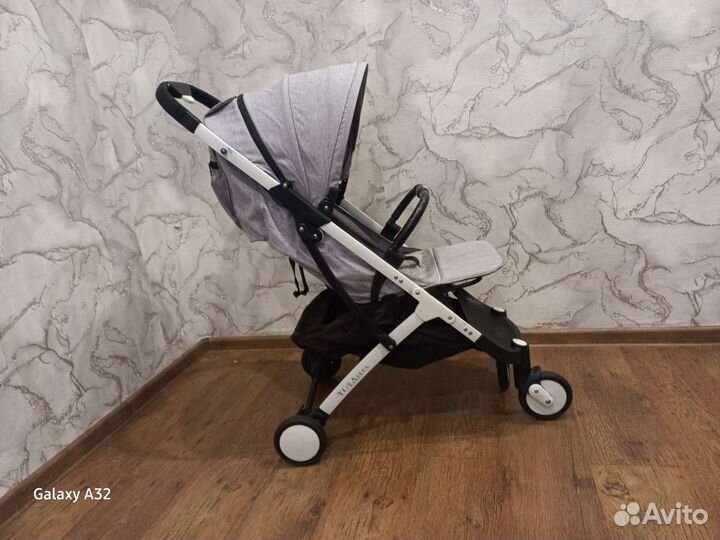 Прогулочная коляска yoya plus