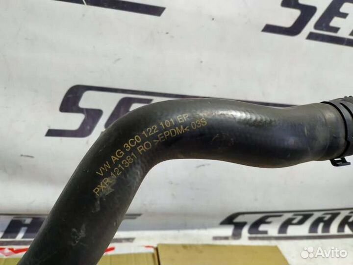 Патрубок радиатора Volkswagen Passat B6 1.8 BZB