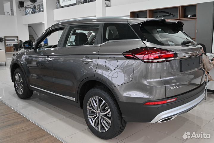 Geely Atlas Pro 1.5 AMT, 2024