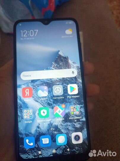 Xiaomi Redmi 8, 4/64 ГБ