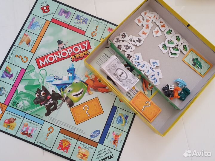 Настольная игра Монополия детская Monopoly junior