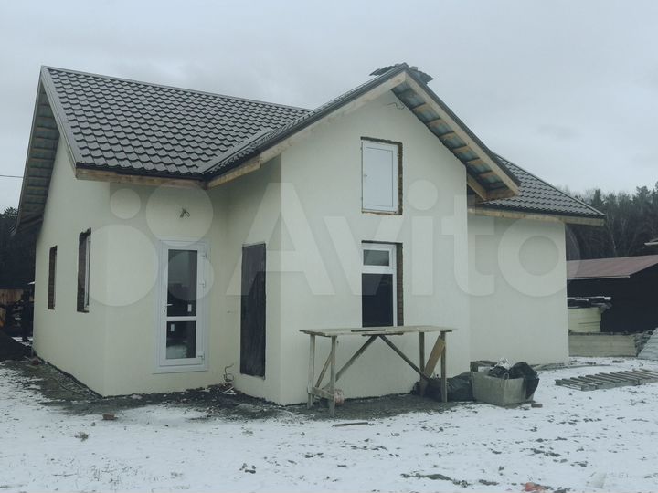 Дом 98 м² на участке 7 сот.