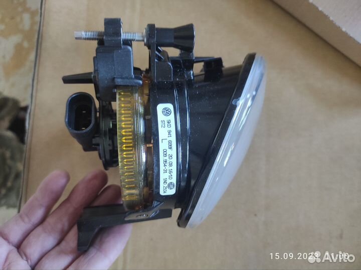 Противотуманная фара 5K0941699F